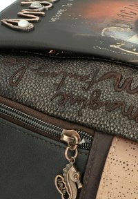 Anekke DREAMVERSE CITY 26 CM - Sac à dos - mehrfarbig