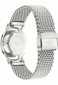 Silberner Edelstahluhren mit einem Netzband und einem polierten Verschluss. Das runde Gehäuse hat eine glatte, reflektierende Rückseite mit gravierten Details.
