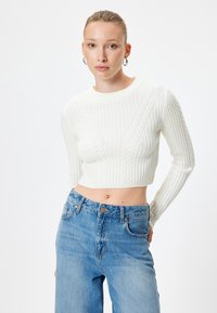 CROP  - Jersey de punto - white