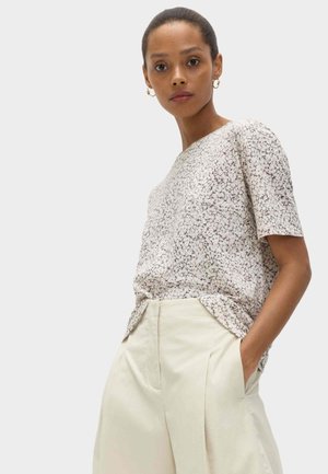 Marks & Spencer, - T-shirt z nadrukiem