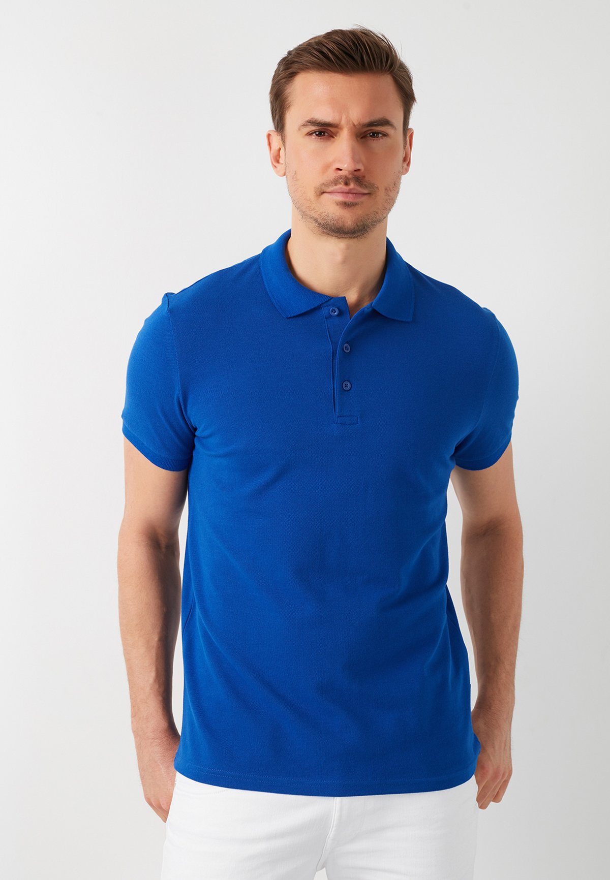 royal blue polo shirt outfit