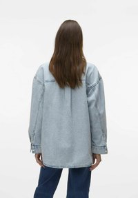 Vero Moda VMJENNIE  NOOS - Blus - light blue denim