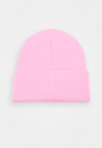 Cappello beanie lavorato a maglia rosa con risvolto, caratterizzato da una texture a coste e design senza cuciture. Leggero e adatto per un look informale.