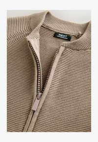 Ikke valgt, taupe brown