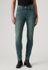Ikke valgt, tree time - med indigo - worn in -