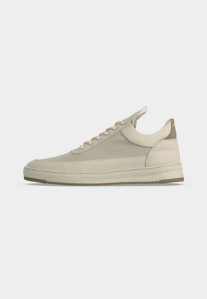 Filling Pieces, UNISEX, mleczny
