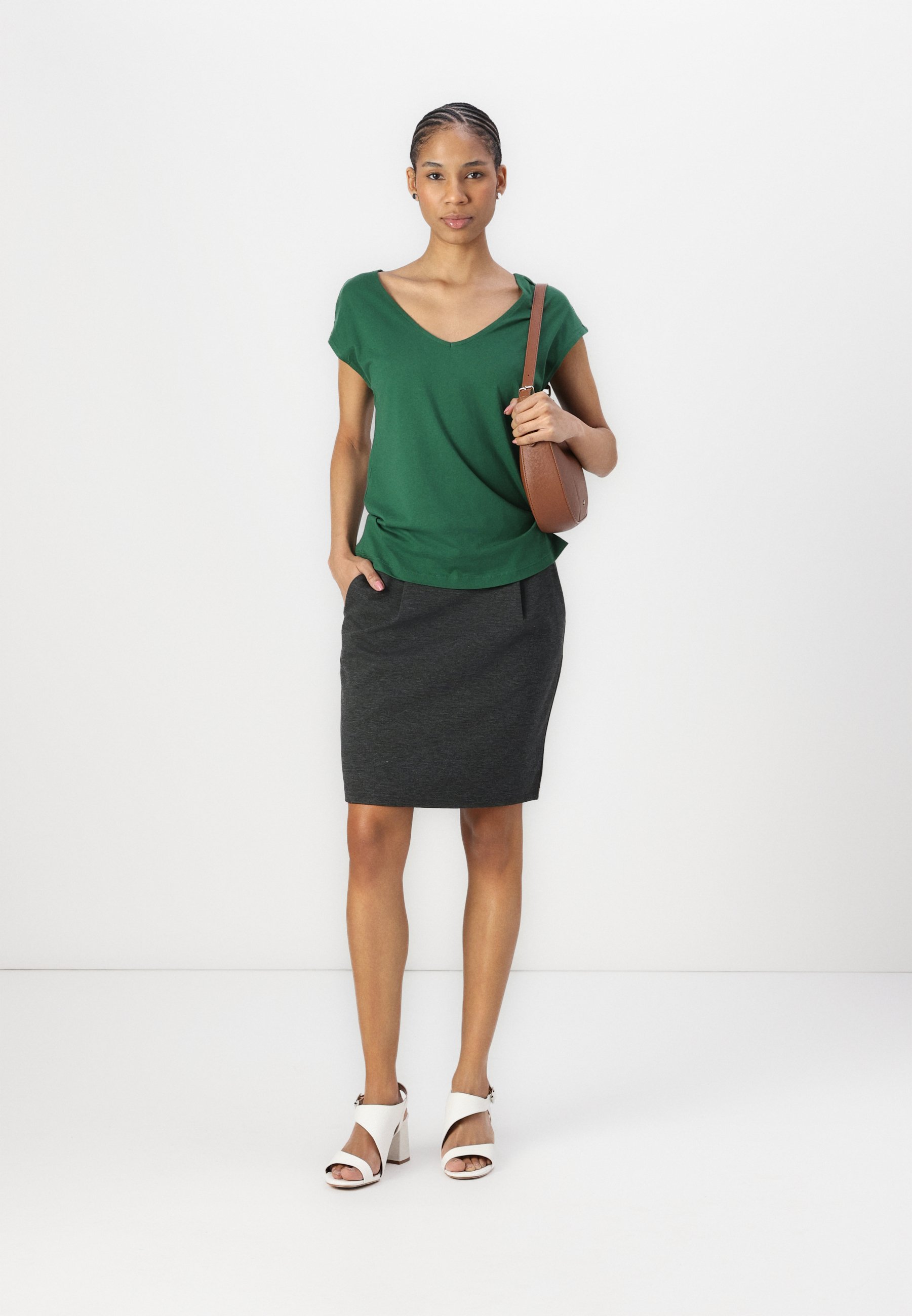Anna Field by Zalando T-shirt basique - dark green/vert