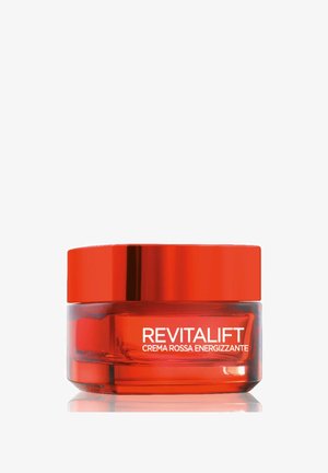 Vaso rosso di crema per il viso Revitalift Crema Rossa Energizzante con finitura lucida e testo sull'etichetta bianca su sfondo bianco.