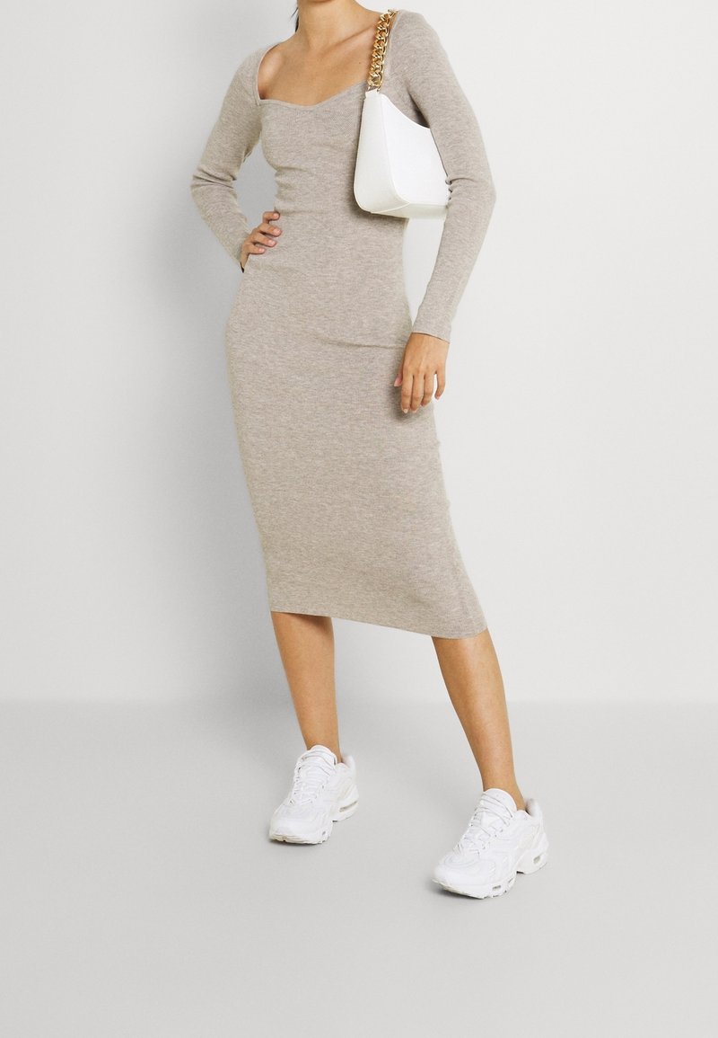 Fashion Union Jumper dress - grey - (Pre-owned) - Zalando.ie Fashion Union Jumper dress - grey - (Pre-owned) - Zalando.ie
