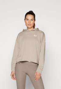 Under Armour - RIVAL TERRY HOODIE - Jersey con capucha - solid timberwolf taupe/white Imagen en miniatura 1