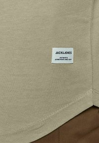 Jack & Jones JJENOA TEE CREW NECK - T-shirts basic - crockery
