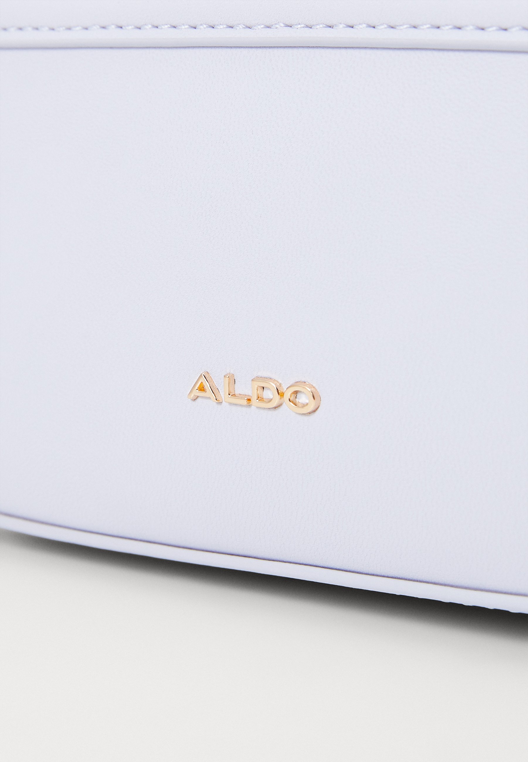 Aldo ◆ DAISY BOUQUET クロスボディバッグ Light Purple Daisybouquet / Cross Body