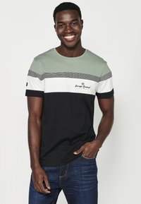 Koroshi SHORT SLEEVE  - Apdrukāts T-krekls - kaki   khaki