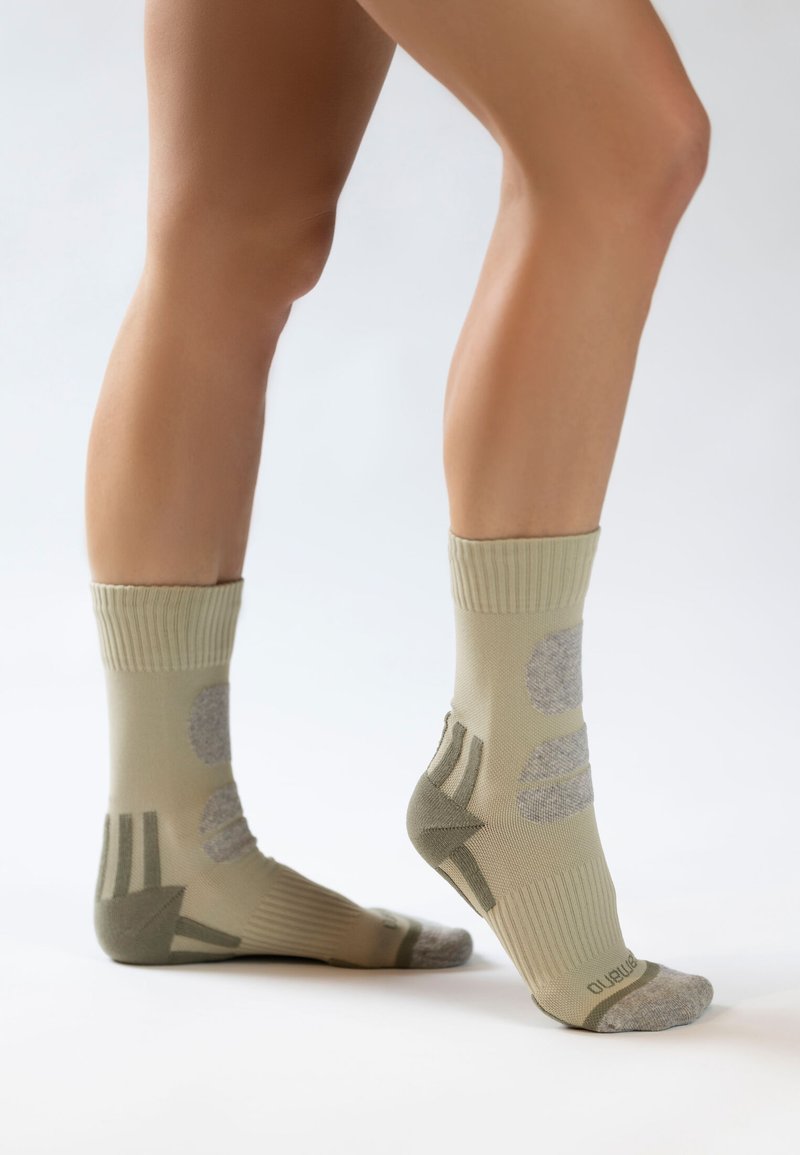 camano WANDER PACK OF 4 - Sportsocken - abbey stone