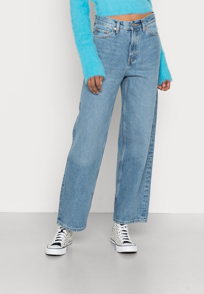Weekday RAIL MID LOOSE  - Calças de ganga de corte relaxado - honest blue