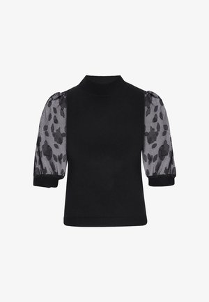 Musta neulepusero, jossa on lyhyet, pullistuvat hihat, valmistettu läpikuultavasta kukkakuviollisesta kankaasta ja resorireunuksella varustettu pyöreä kaula-aukko.