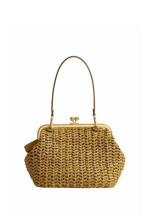 Petit sac à main tissé beige avec cadre métallique doré et fermoir kiss-lock, doté d'une fine bandoulière simple.