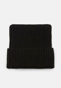 Zwarte gebreide beanie met een geribbelde textuur en een omgeslagen boord. Het materiaal is zacht en rekbaar.