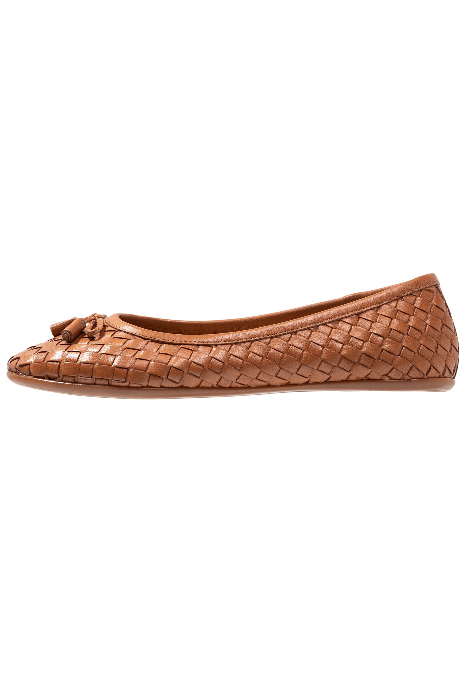 carvela luggage shoes
