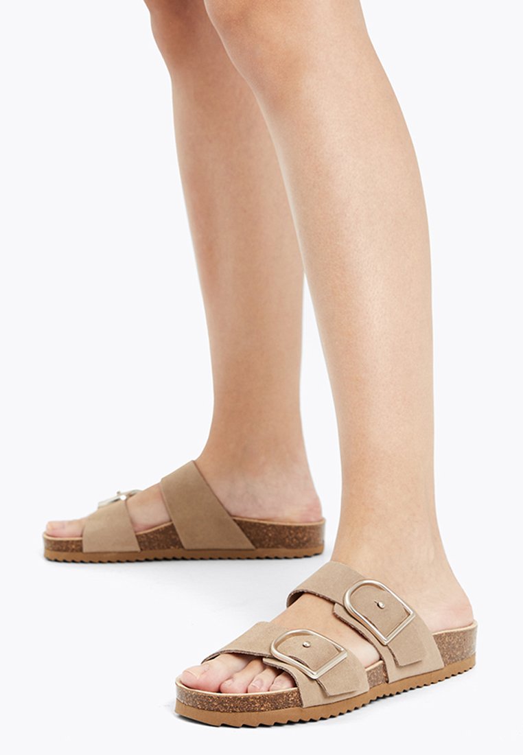 OYSHO Klapki be owy Zalando pl