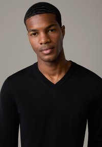 Strellson Strickpullover - schwarz