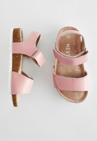 Miniaturna slika 2