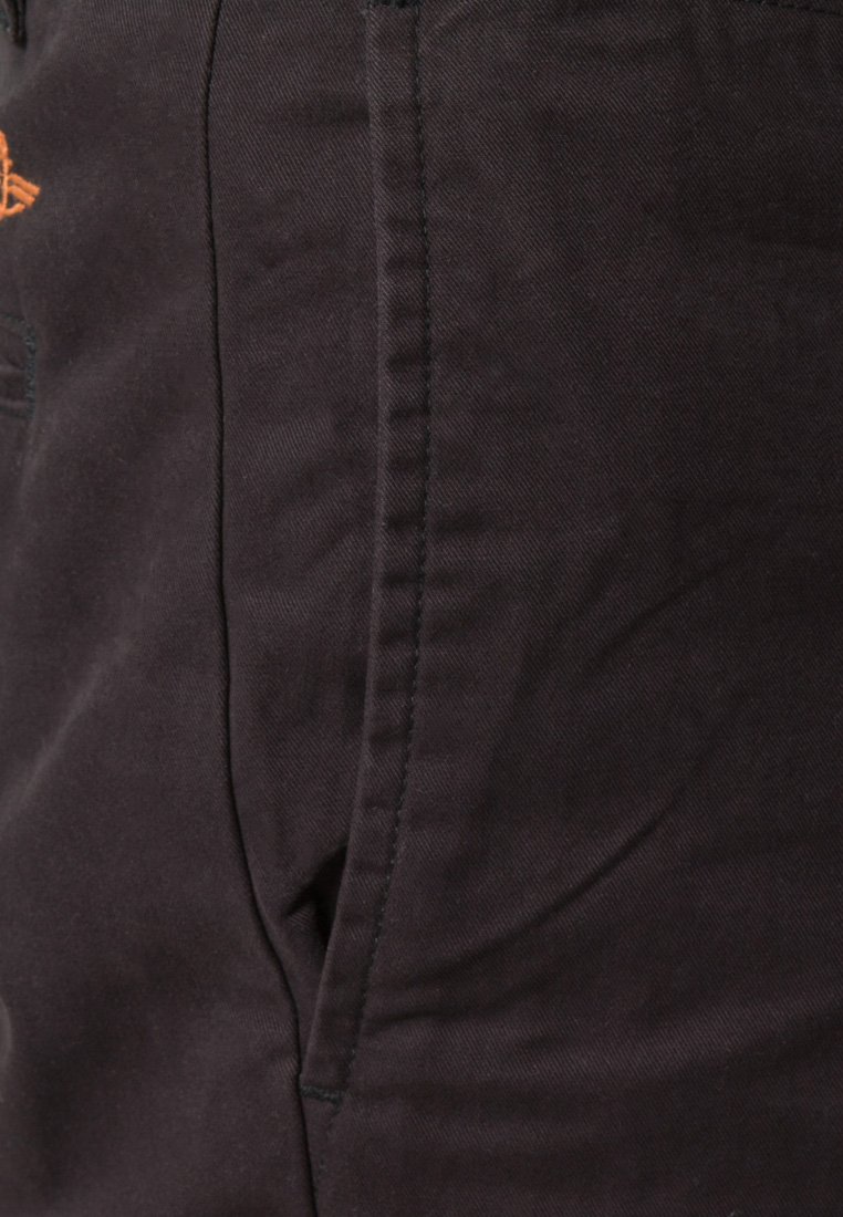 Dockers D1 Pant slim khaki Dockers Men's Pant | Free Shipping on BEBASIC.CH  - SIMPLY LOOK GOOD