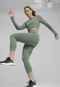 Puma EVO - Top dugih rukava - eucalyptus