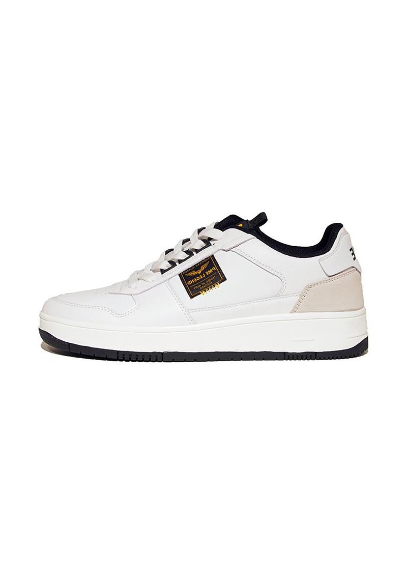 PME Legend Trainers - white