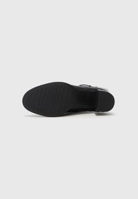 Tamaris Stivali con i tacchi - black