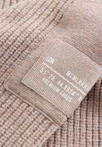 Non selezionato, neutral