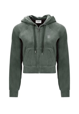 Hoodie corto in suede verde scuro con zip frontale, cappuccio regolabile con cordino e due tasche frontali. Logo discreto sul lato sinistro del petto.
