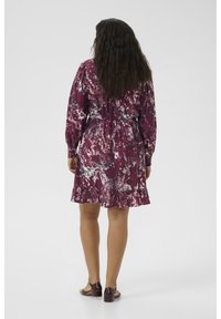Kaffe Curve MINA - Freizeitkleid - red black abstract graphic
