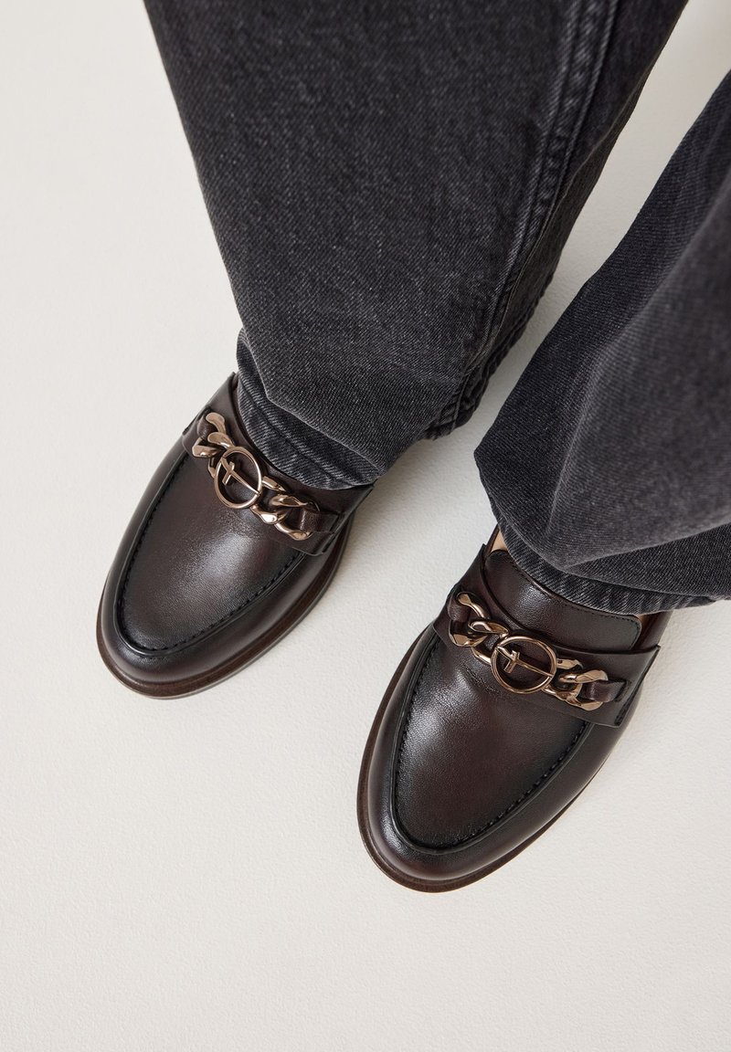 Tamaris Instappers - mahogany