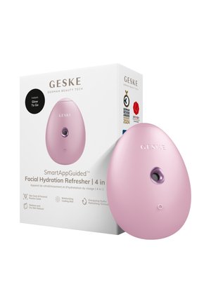 Dispositif rafraîchissant hydratant pour le visage en forme d'œuf rose à côté de son emballage blanc mettant en avant les fonctionnalités SmartAppGuided 4-en-1 hydratation et soins de la peau.