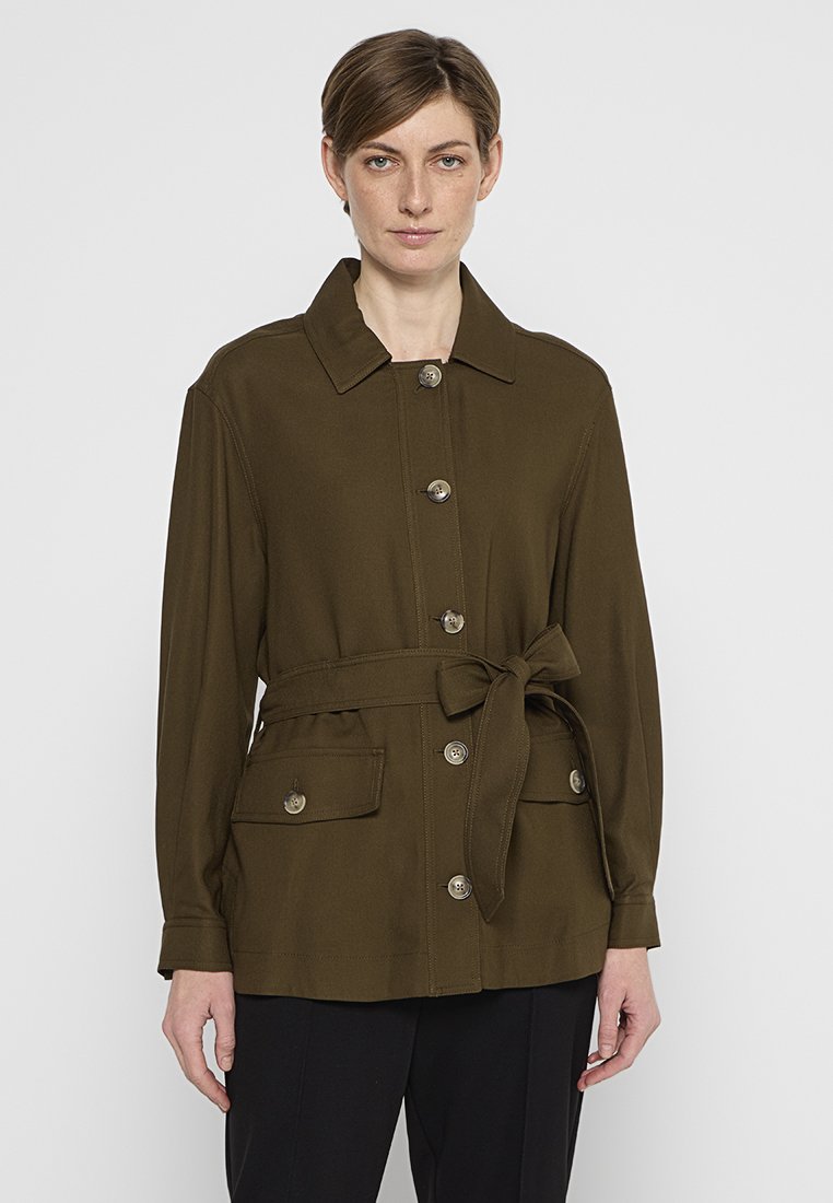Leichte Jacke