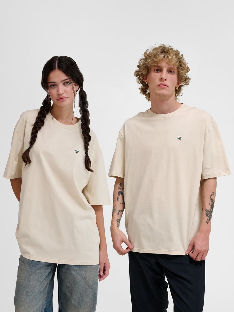 Hummel T-shirt basic beige