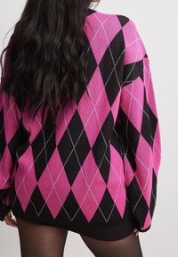 NA-KD Maglione - pink