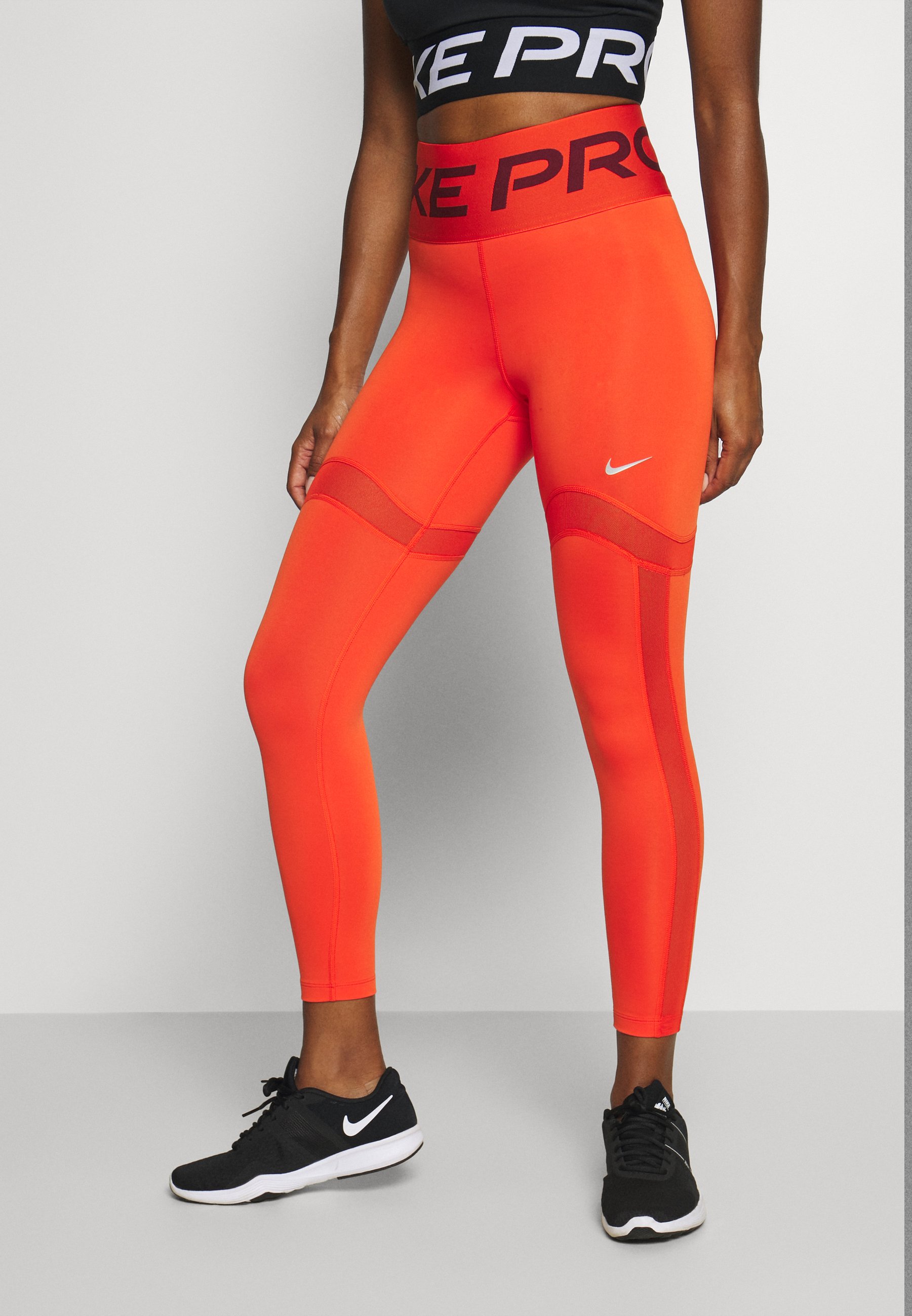 nike silver metallic leggings