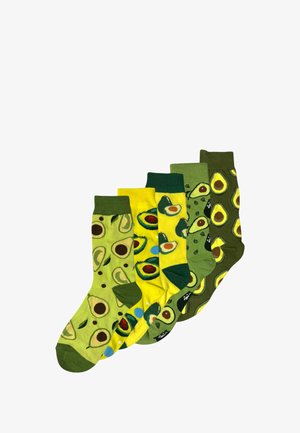 Cinque paia di calze a tema avocado nei colori verde e giallo, con vari modelli e design di avocado. Ogni paio ha una texture diversa.