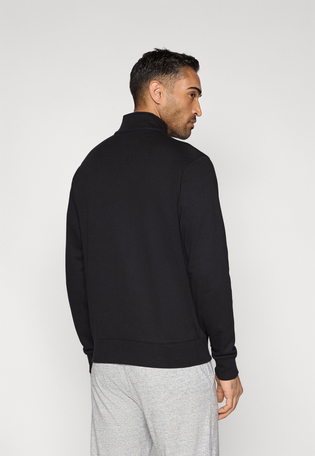 ICONS CONTRAST HALF ZIP