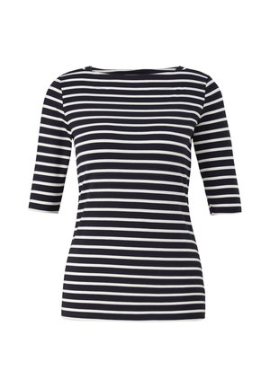 T-shirt rayé bleu marine et blanc avec des manches trois-quarts, un col rond et un tissu doux. Présente des rayures horizontales et une coupe décontractée.
