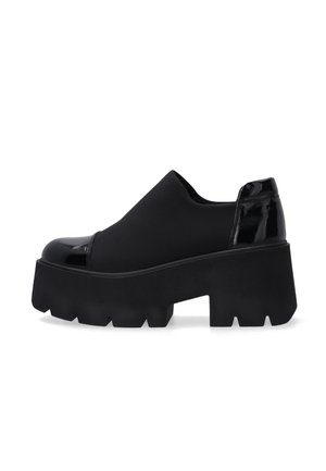Slip-ons - black