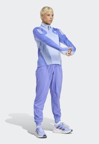 adidas Performance OTR B CB HZIP - Majica z dolgimi rokavi - blue spark semi  blue