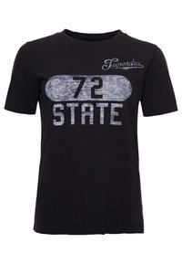 Camiseta negra de algodón con un estampado de logotipo que dice "Superdry 72 STATE" en colores contrastantes y un cuello redondo.