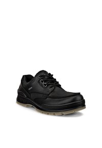 Chaussure décontractée en cuir noir à lacets avec semelle texturée et col rembourré, vue en angle sur fond blanc.