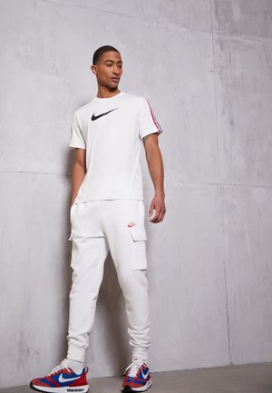 CLUB PANT - Pantaloni sportivi - white
