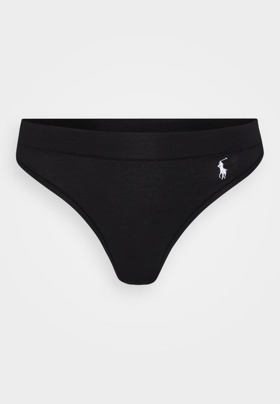 String noir en coton avec une texture lisse, présentant un logo brodé blanc sur le côté gauche et un design minimaliste.