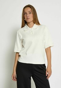 PEPPERCORN FIOLA GOTS - Polo - cloud dancer
