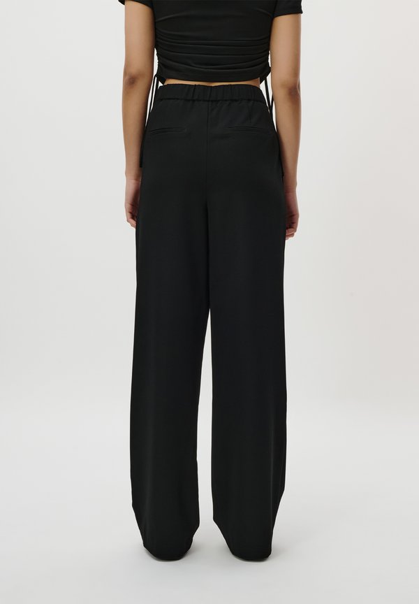 SVEA PANTS - Trousers2